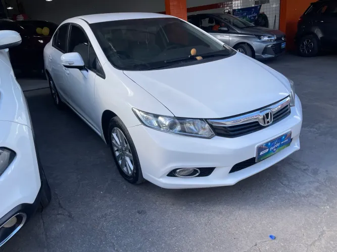 Honda Civic Sedan LXR 2.0 Flexone 16V Aut. 4P 2014
