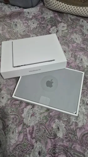 Macbook Air M2 256 GB 8 GB RAM 13,6" 2022 IMPECAVEL na caixa, acessorios originais