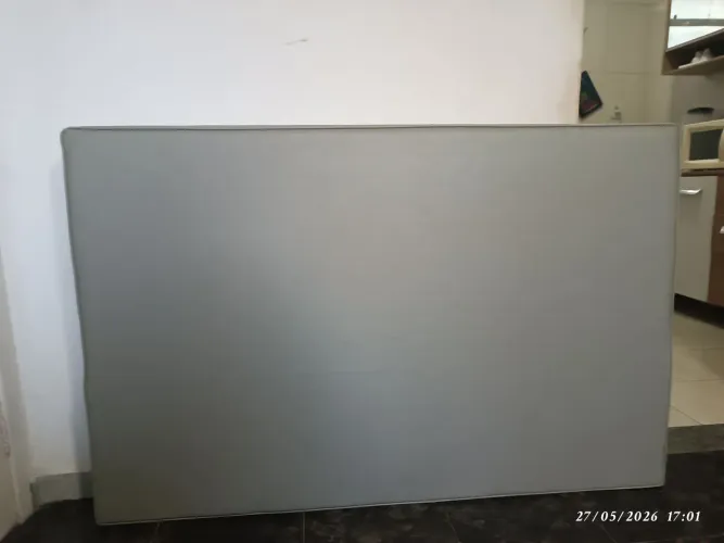 Vendo uma cabeceira de cama de casal!