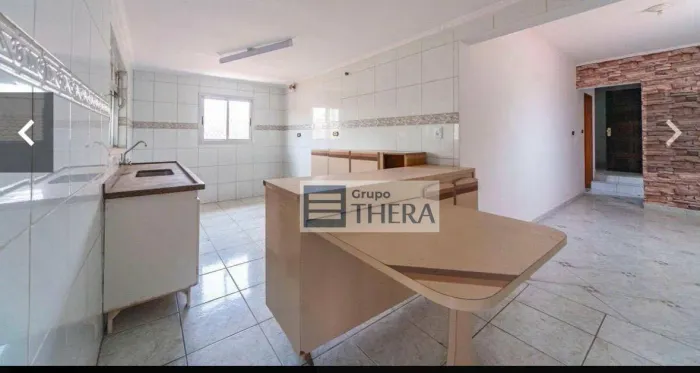 Sobrado com 4 dormitórios à venda, 270 m² por R$ 730.000,00 - Vila Humaitá - Santo André/S
