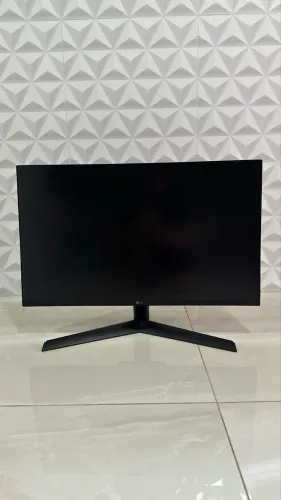 Monitor Gamer LG UltraGear 27 - IPS 180Hz