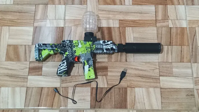 Brinquedo Lançador De Bolinhas De Água Grafite Neon - Completo Com Cabo USB