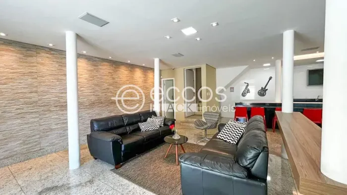 Casa à venda, 4 quartos, 2 suítes, 3 vagas, Anchieta - Belo Horizonte/MG