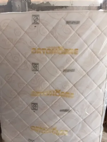 Cama box de casal
