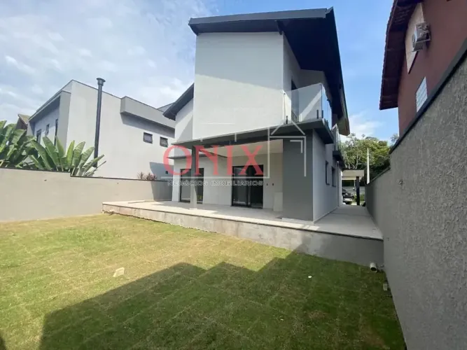 Casa com 3 dormitórios para alugar, 250 m² por R$ 10.000,02/mês - Residencial Veredas - Mo