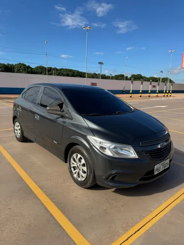 Chevrolet Onix JOY Hatch 1.0 8V Flex Mec. 4P 2018