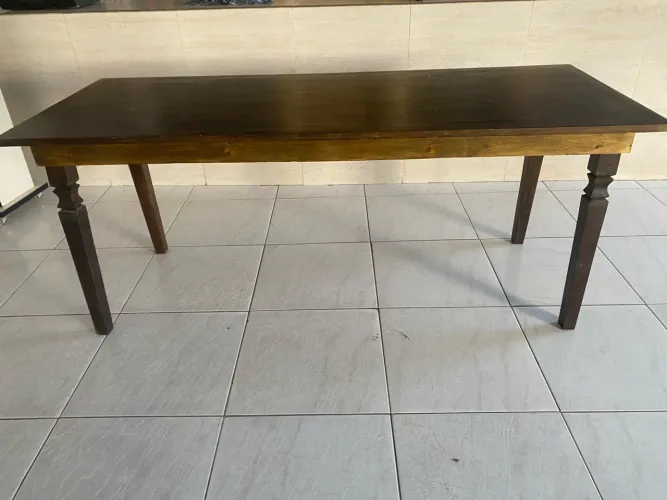 Conjunto de mesa rústica + aparador