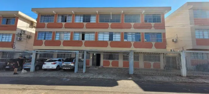 Apto Térreo c/ 3 Quartos sendo 1 Suíte - Monte Líbano