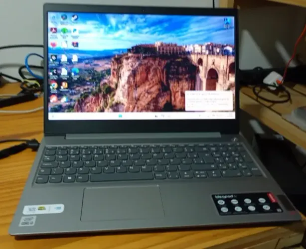 Notebook Lenovo ideapad core 10ªger 8 gb ddr4 ssd rápido 256 gb 15 super rápido top linha
