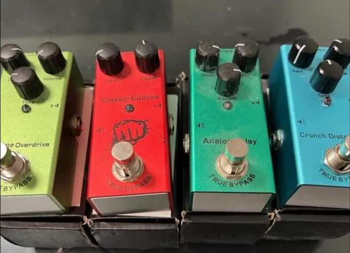 Pedais analógicos de Guitarra