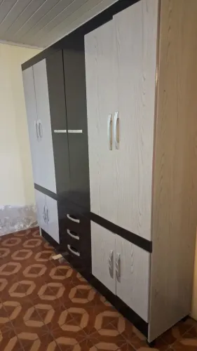 Guarda roupa casal usado em perfeito estado