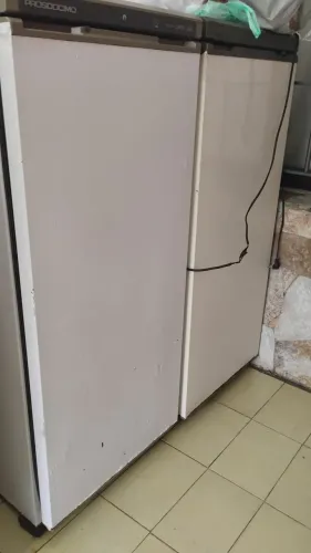 2 Geladeiras e 1 Freezer Verticais POR R$ 250,00 | IDEAL PARA CONSERTA E REVENDE