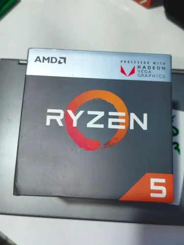 AMD Ryzen 5 2400G