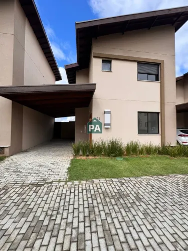 Casa à venda em condomínio fechado com 03 quartos, 138,79m² - Parque Primavera - Poços de 