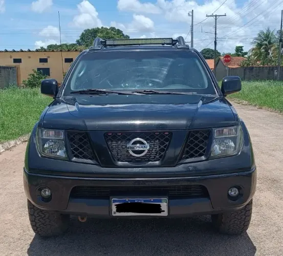 Nissan Frontier XE CD 4X4 2.5 TB Diesel 2013