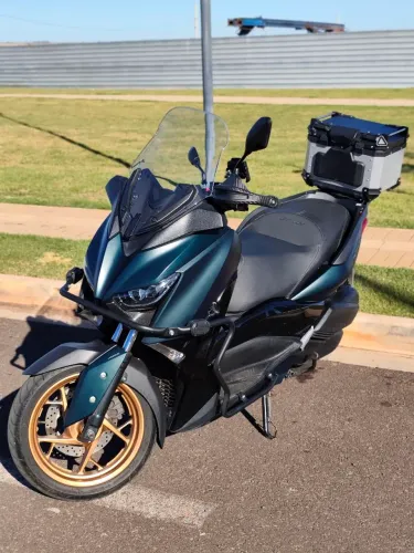 Xmax 250 Abs