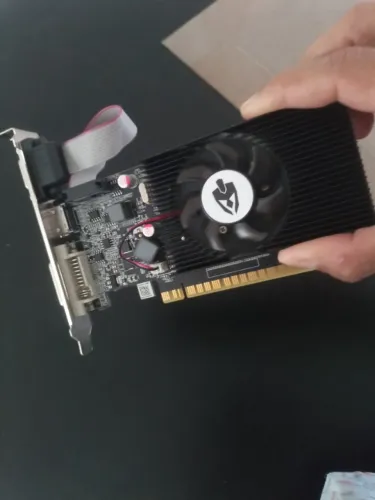 Placa de vídeo GT 210 Nvidia