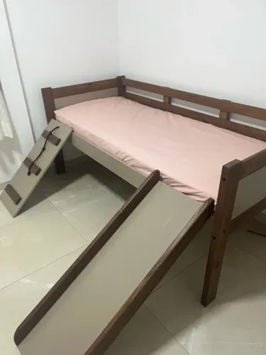 Cama parque