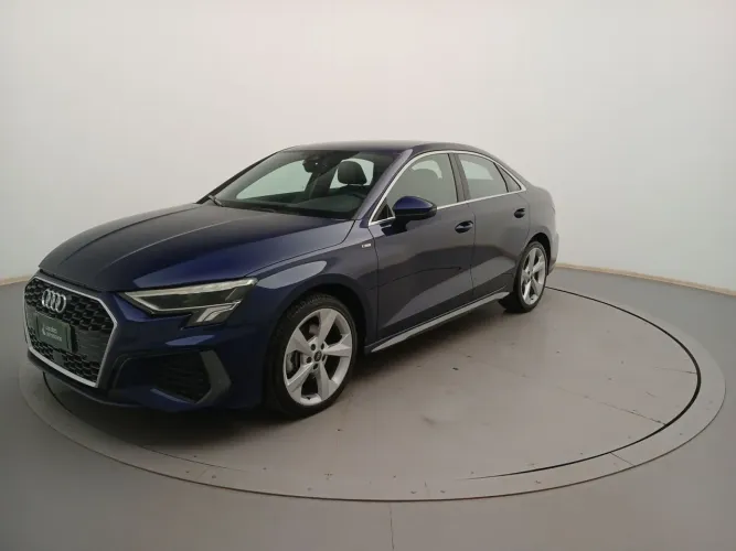 Audi A3 Sedan S-line 2.0 TFSI S-tronic 2024