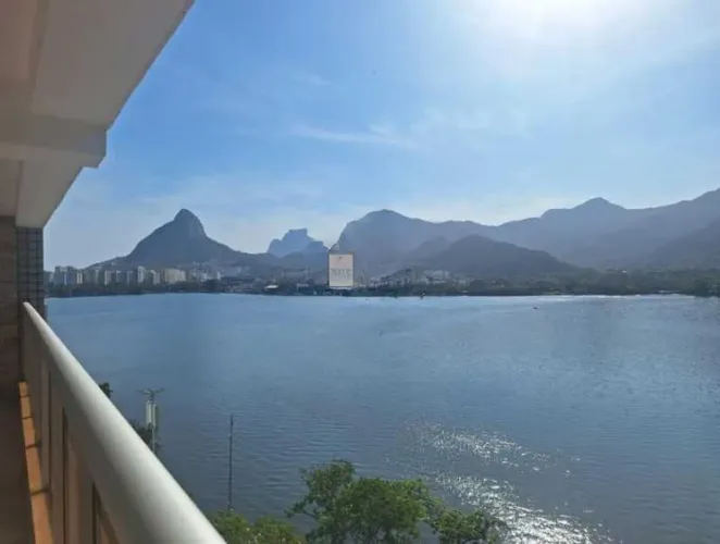Apartamento : Padrão / Residencial / Lagoa