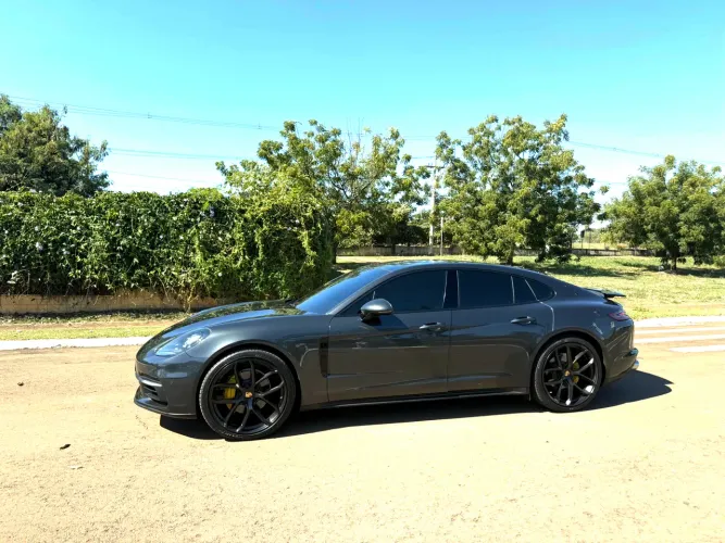 Porsche Panamera 3.0 330cv 2017