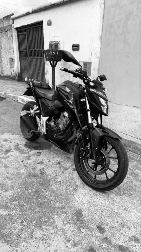 CB 300F Twister 2024/2025 - Impecável, Baixa KM, Só Pegar e Andar
