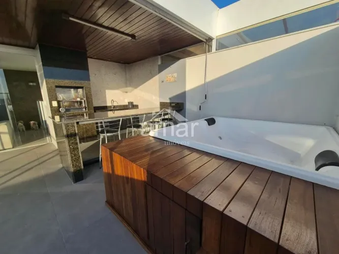 Cobertura mobiliada à venda com 3 quartos, suíte, área gourmet e hidromassagem no Ouro Pre