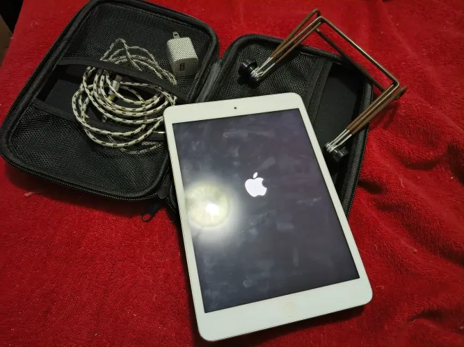 Mini iPad geração 2