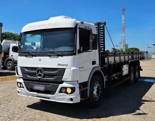 Mercedes-Benz Atego Carroceria 2426 6x2