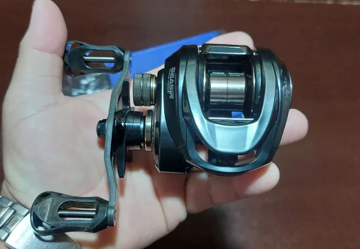 Carretilha de pesca NOVA