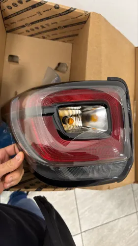 LANTERNA TRASEIRA FIAT STRADA 1.3 2026