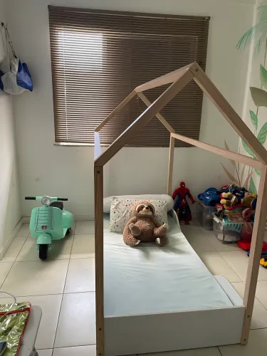 Cama montessoriana infantil / marca : tok&stok
