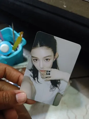 Photocard original get up Danielle<br><br>NewJeans Danielle Photocard Get Up<br><br>Valor : 30,00