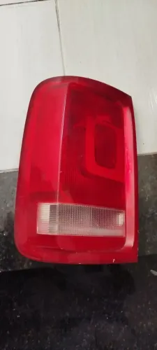 Lanterna traseira Amarok