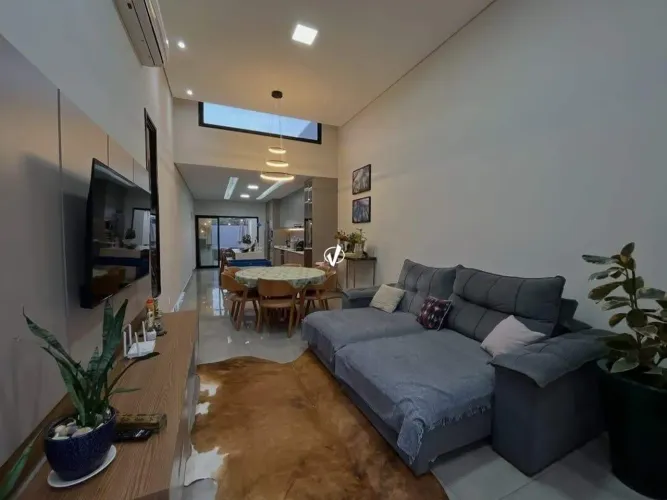 CASA EM CONDOMÍNIO À VENDA - VILA ROMANA - PINDAMONHANGABA - SP