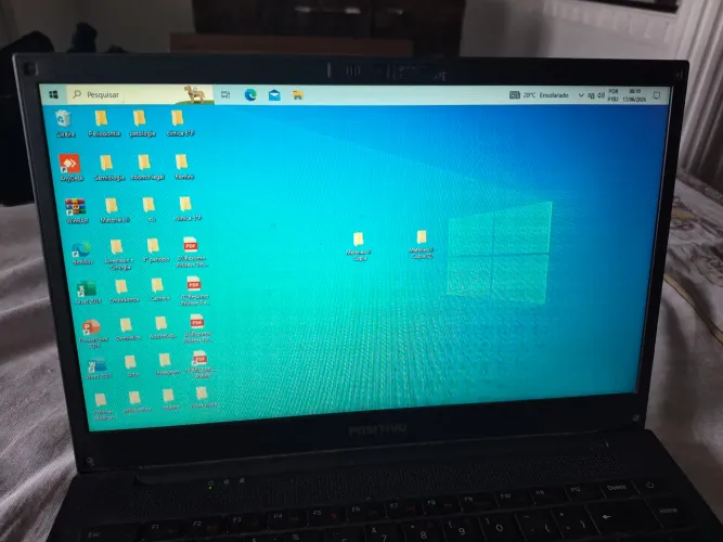 Notebook para conserto ou retirada de peças