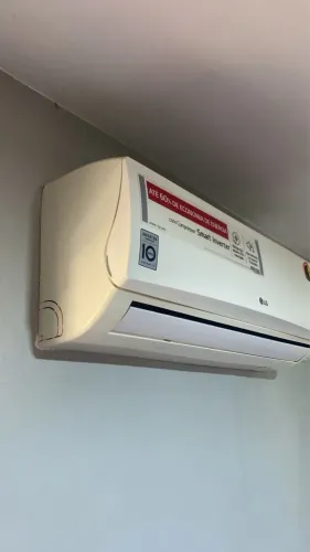  Ar Condicionado LG Split Inverter 9000 BTUs 