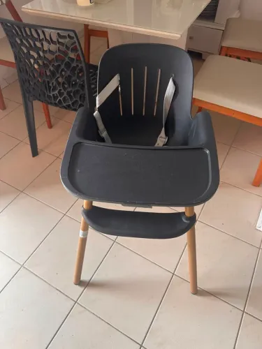 Cadeira de Alimentação para Bebê / Cadeira Alta Estilo Nórdico - Excelente Estado
