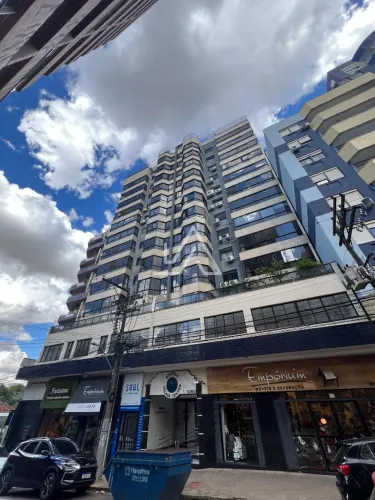 APARTAMENTO 3 DORMITÓRIOS - ED. VILLAGE CENTER - RUA MOROM - CONDOMINIO COM PISCINA
