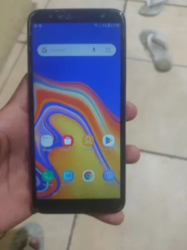 Celular j4 core