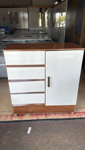 Cômoda nova em oferta 