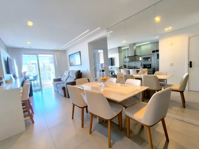 Apartamento 2 Quartos com 1 Suíte e 77m² - Barreiros - PLC
