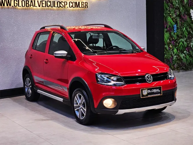 Volkswagen Crossfox 1.6 MI Total Flex 8V 5P 2012