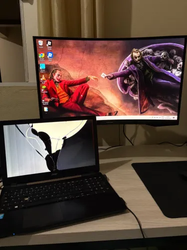 Notebook Acer Aspire i5 / 6GB RAM / 1TB HD (defeito tela e bateria)