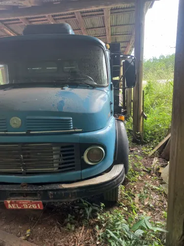 Troco caminhao MB 1313 intercalado ano 82 por trator 