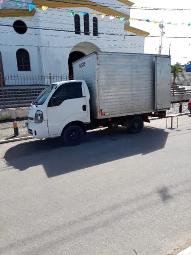 Caminhão baú