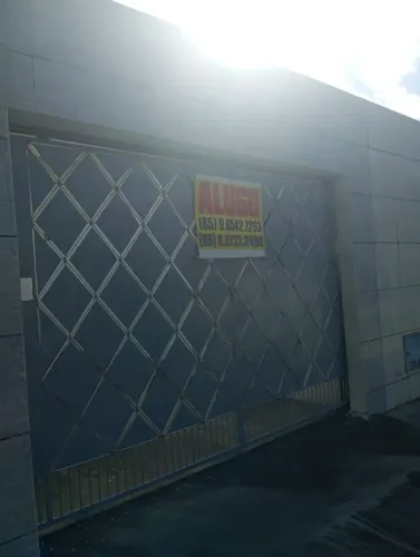 Alugo casa para fins residencial em Iparana, Caucaia. Ceará.