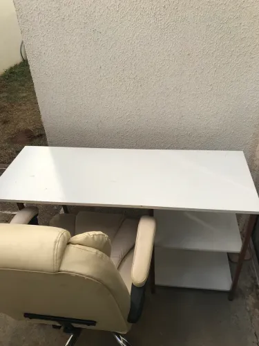 Vendo kit cadeira presidente e escrivaninha