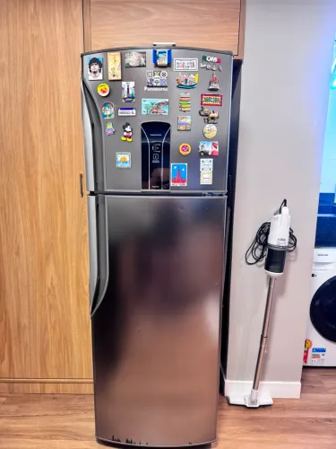 Geladeira Panasonic Frost Free 387L