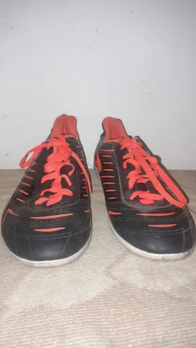 Chuteira esportiva dry flex! Produto original. (em ótimo estado)